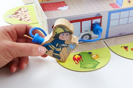Mes premiers jeux  Théo le pompier